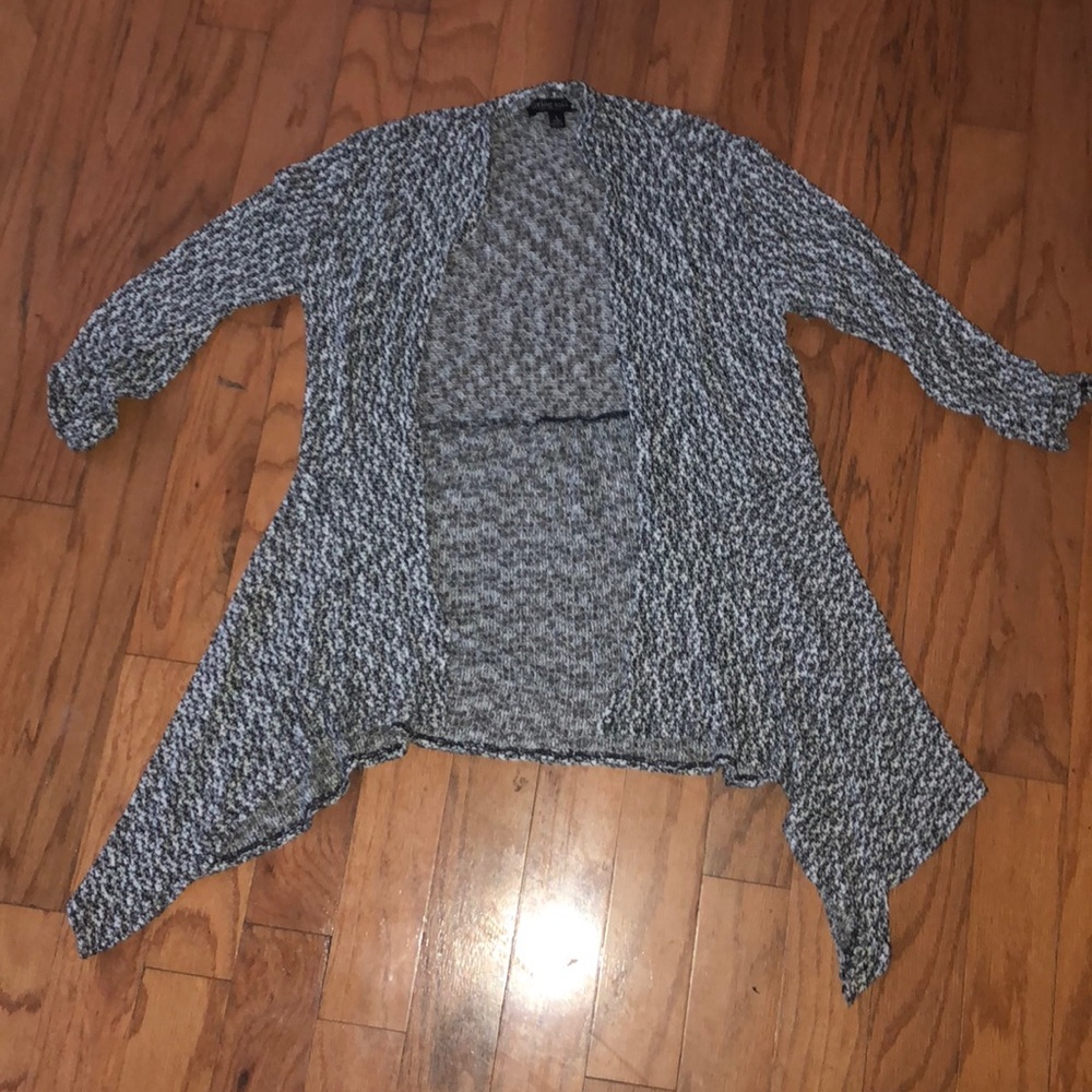 🖤SUPER CUTE CARDIGAN🖤